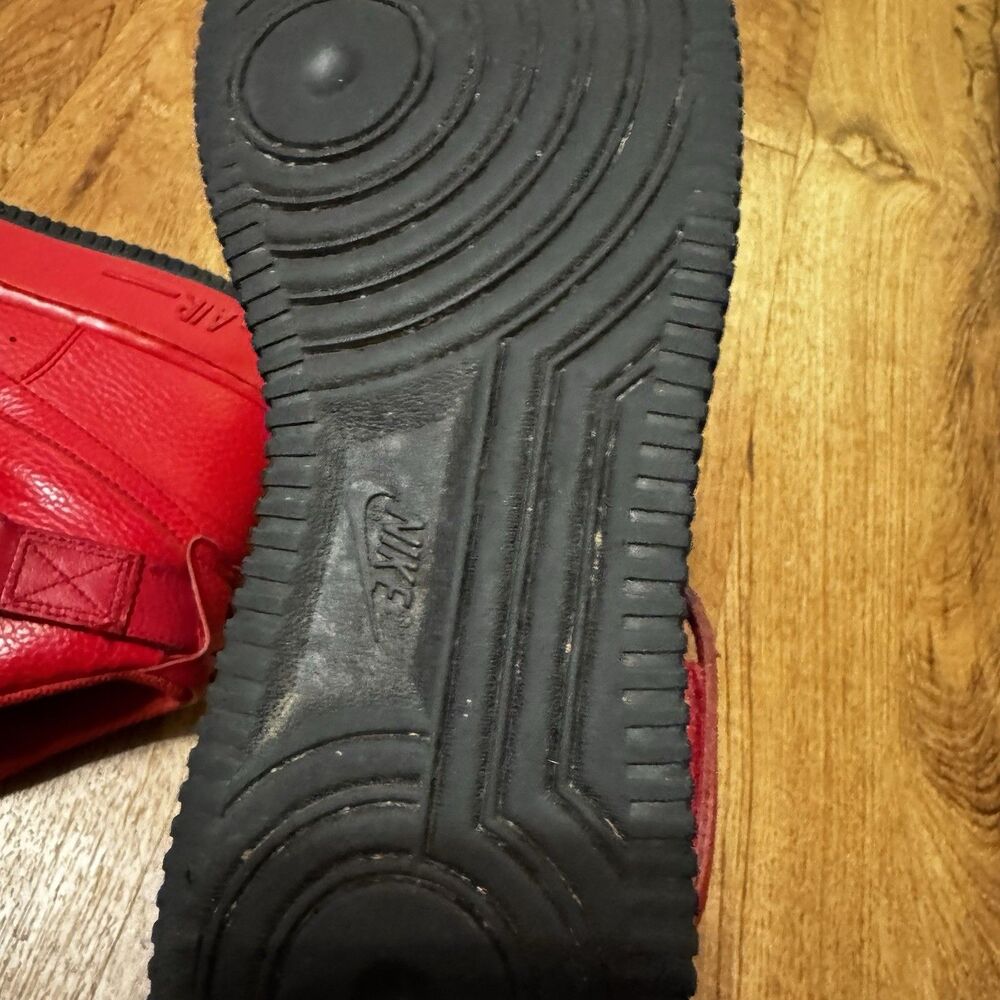 Nike Air Force 1 High Top Red Tumbled Leather Shoes Mens Size 9 AO2440-600 - Picture 8 of 11